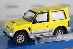 Mitsubishi Pajero (желтый + серебряный)
