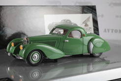 Bugatti Type 57C Coupe, 1939г. (зеленый)