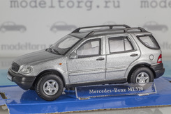 Mercedes-Benz ML 320 (серебряный)