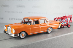 Mercedes-Benz 300 SE Rakate (W112) с прицепом, 1961г. (оранжевый)