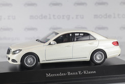 Mercedes-Benz E-Class (W212), 2013г. (жемчужный)