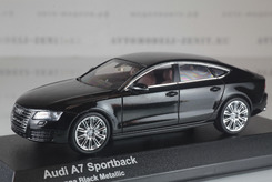 Audi A7 Sportback (черный металлик)