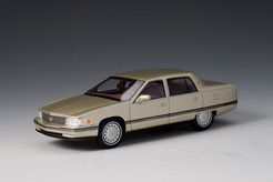 Cadillac Sedan DeVille 1994 (gold metal.)