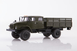 УРАЛ 43206-0551, Миасский грузовик двухосный бортовой (хаки)
