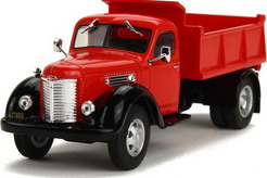 International Harvester KB 7, самосвал 1948 г. (красный + чёрный)