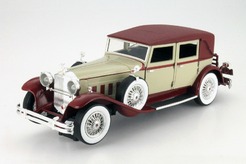 Packard Le Baron, 1930г. (бежевый + бордовый)