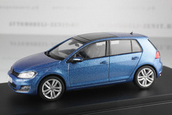 Volkswagen Golf (A5), 2009г. (синий металлик)