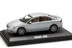 Volvo S80, 2006 г. (серебряный металлик)