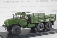 УРАЛ 375Д бортовой, 1961г. (зеленый)