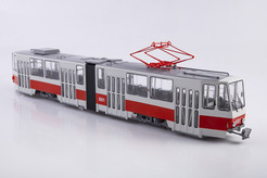 Tatra KT4, трамвай (белый + красный)