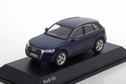 Audi Q5, 20116 г. (темно-синий металлик)