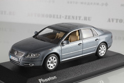 Volkswagen Phaeton, 2002г. (серый металлик)