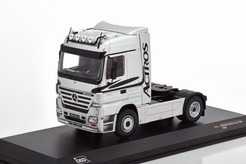 Mercedes-Benz Actros, двухосный седельный тягач 2002 г. (серебряный)