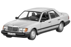 Mercedes-Benz 300E (w124) 4Matic, 1985 г. (серебряный)