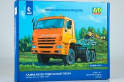кит КАМАЗ-65225 трехосный седельный тягач, рестайлинг