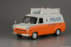 Ford Transit MKI, полиция Великобритании (белый + оранжевый) №26