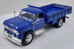 Chevrolet C60, бортовой двухосный 1960 г. (синий)
