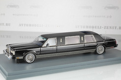 Lincoln Town Car Limousine (черный)