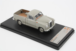 Mercedes-Benz 180D Bakkie pick-up (серый).
