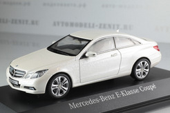 Mercedes-Benz E-Class Coupe(W212), 2009г. (жемчужный)