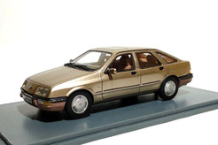 Ford Sierra MK1 Ghia 1982 г. (золотой металлик).