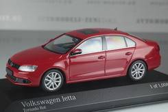 Volkswagen Jetta, 2010г. (красный)