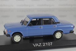 ВАЗ 2107 (синий)