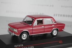 ВАЗ 2103 1982г. (красный)