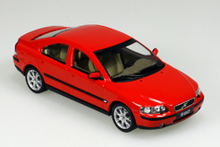 Volvo S60 (красный)