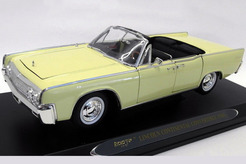 Lincoln Continental Convertible 1963 г. (светло-бежевый)